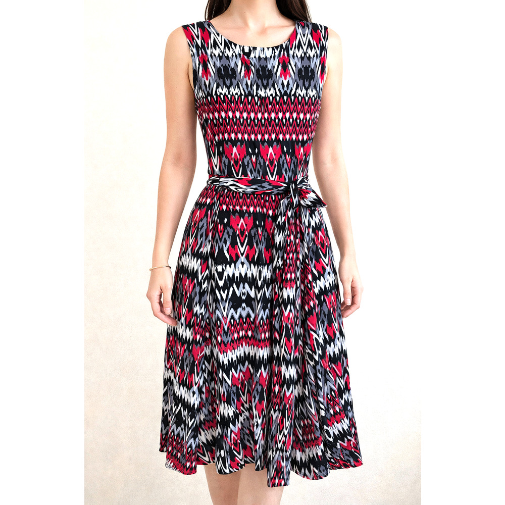 Women's size Medium Geometric Ikat Print Sleeveless Dress Tie Waist Stretch Knit
